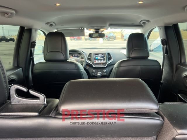 Used 2022 Jeep Cherokee Trailhawk w/ Premium Leather Package image 21