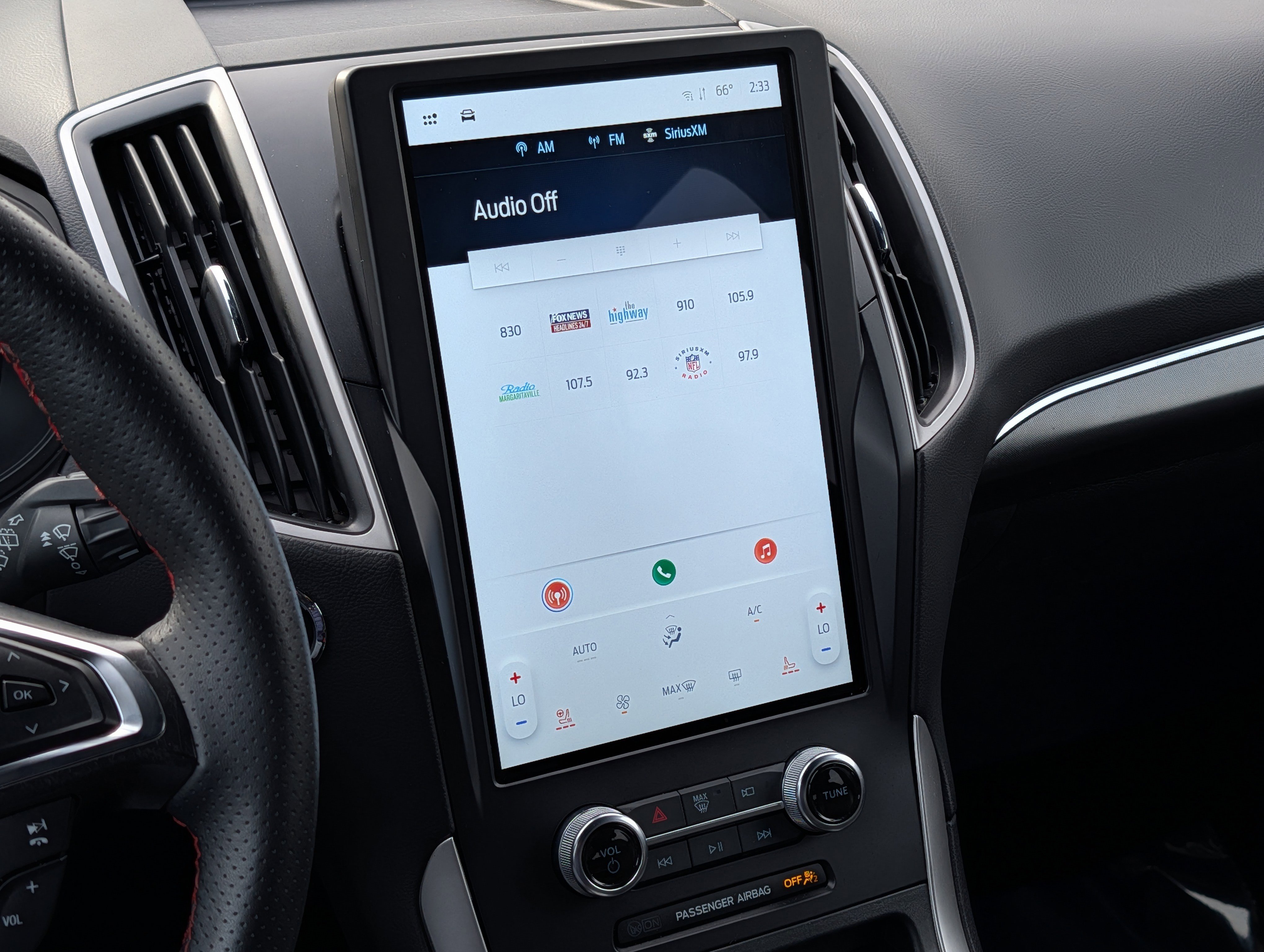 Used 2024 Ford Edge ST-Line image 18