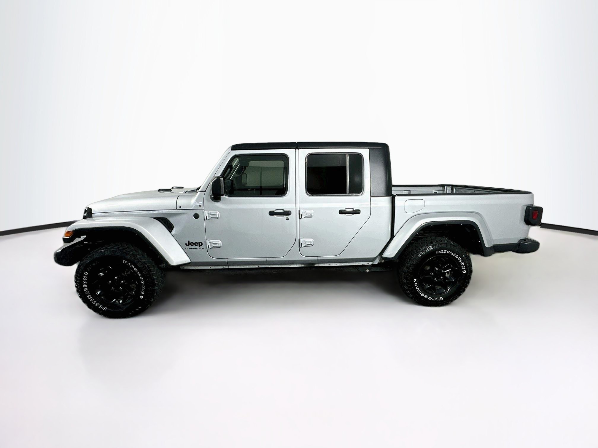 Used 2023 Jeep Gladiator Sport AWD/4WD image 4