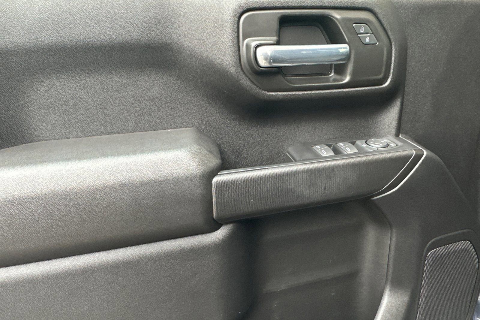 Certified 2022 Chevrolet Silverado 1500 Custom image 11