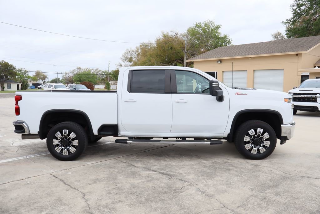 Certified 2023 Chevrolet Silverado 2500 LT w/ Convenience Package image 10