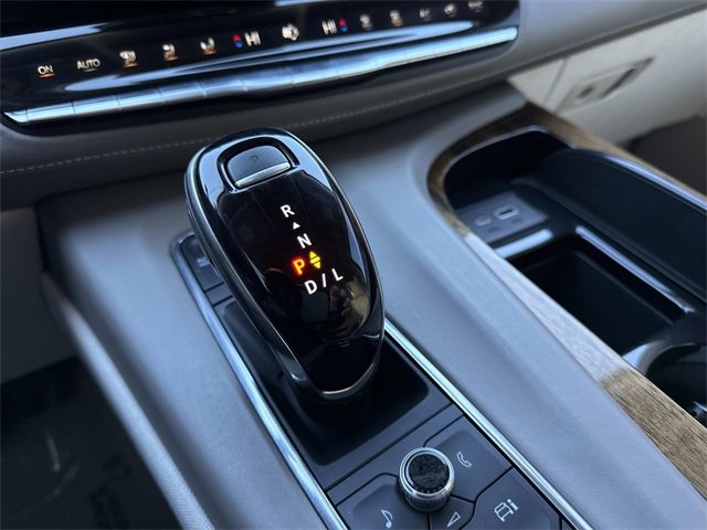 Certified 2024 Cadillac Escalade Premium Luxury Platinum w/ LPO, Floor Liner Package image 31