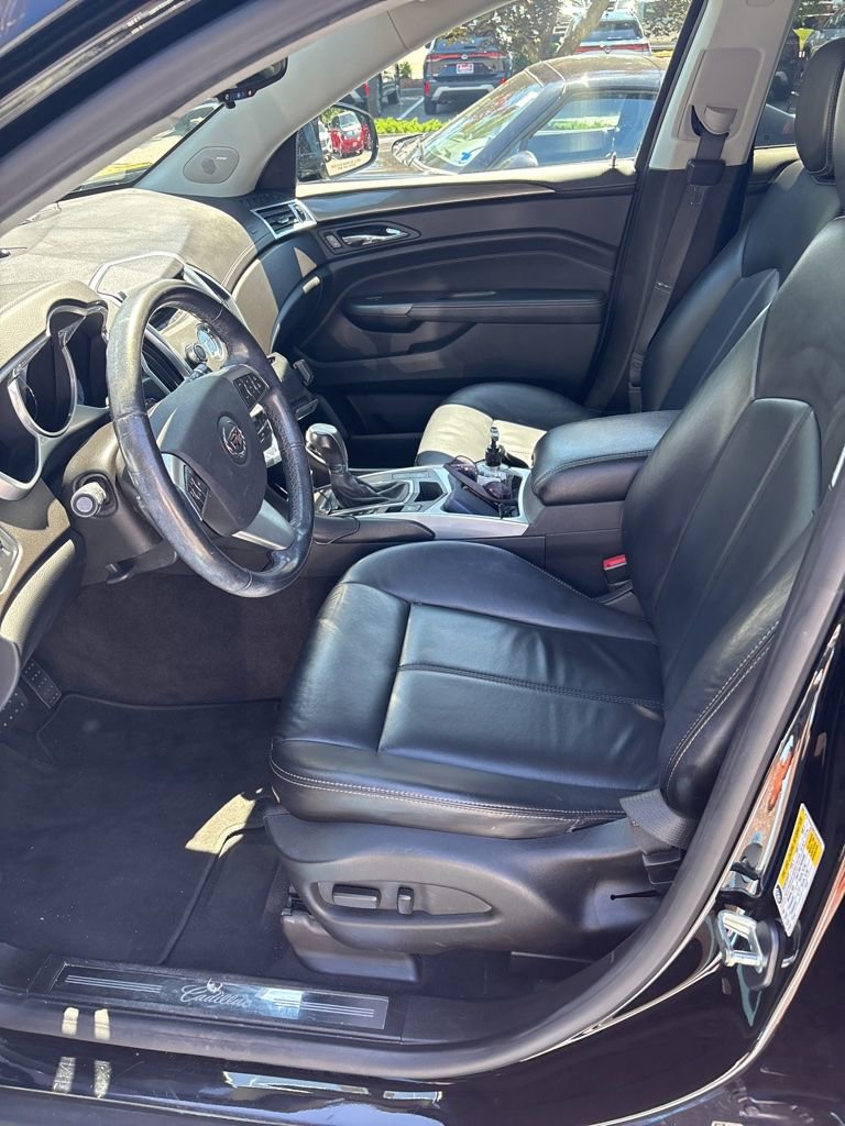 Used 2012 Cadillac SRX FWD image 8