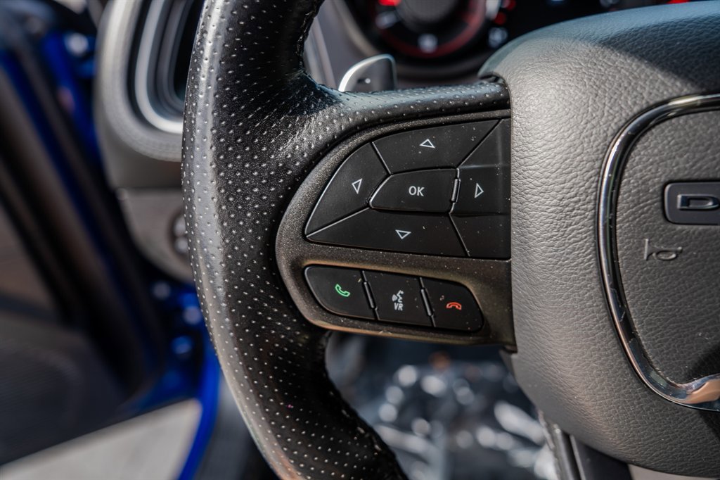 Used 2022 Dodge Challenger R/T w/ Plus Package image 16