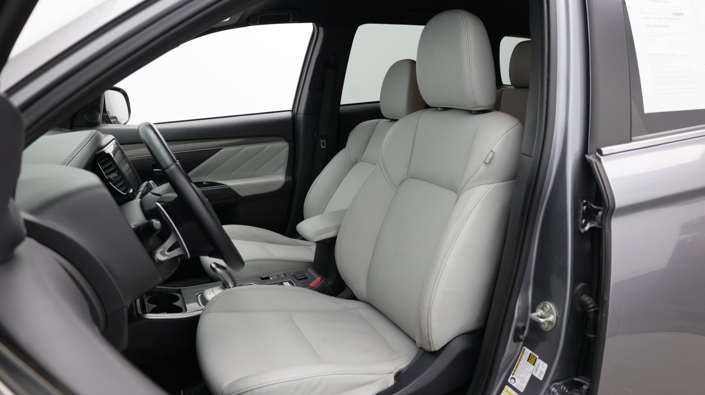 Used 2022 Mitsubishi Outlander LE AWD/4WD image 21