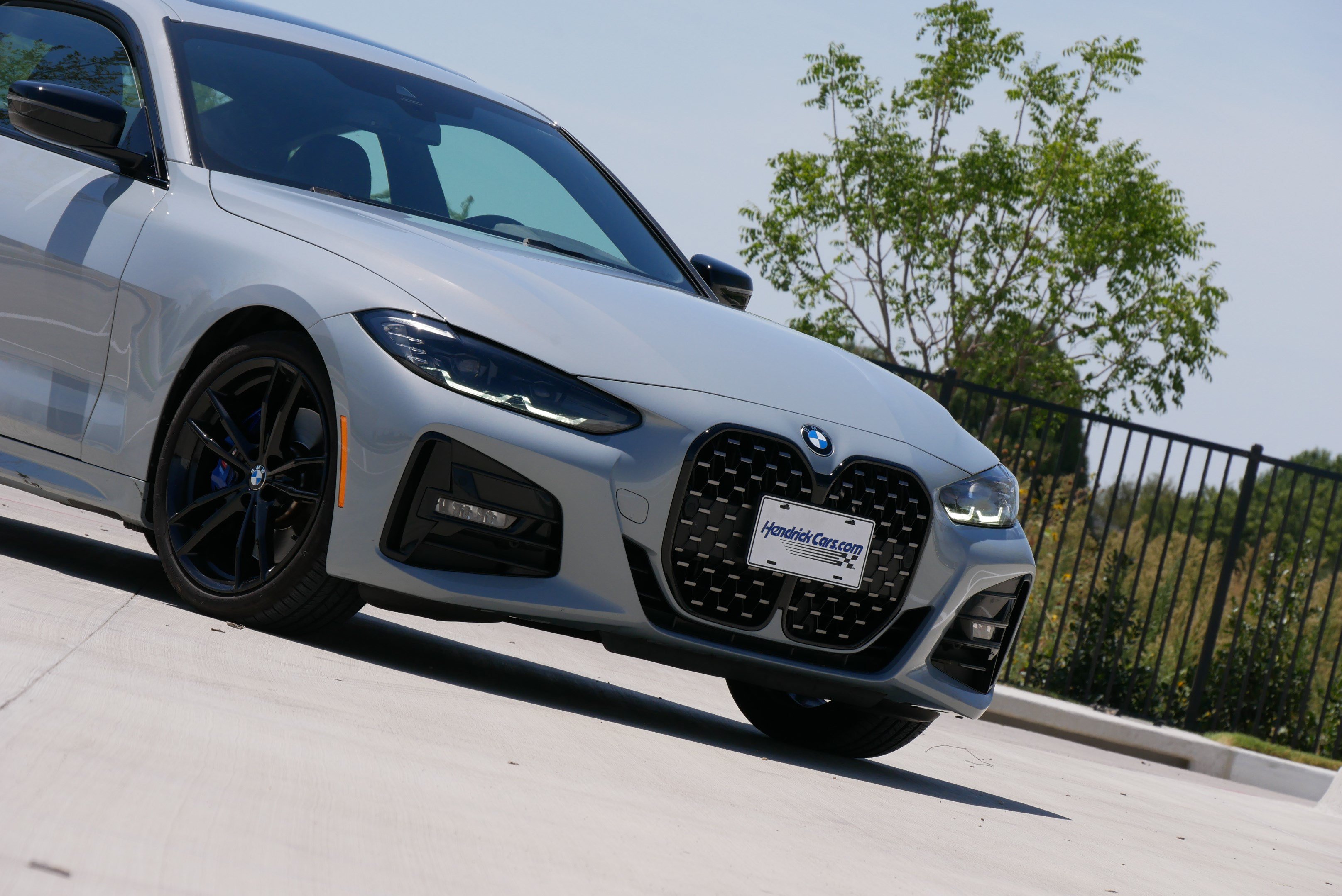 Used 2022 BMW 430i Coupe w/ M Sport Package RWD image 40