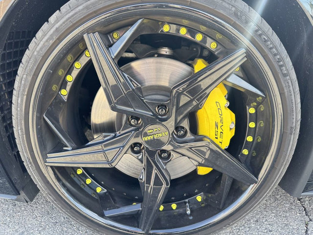 Used 2024 Chevrolet Corvette Stingray Premium Conv w/ Z51 Performance Package image 25