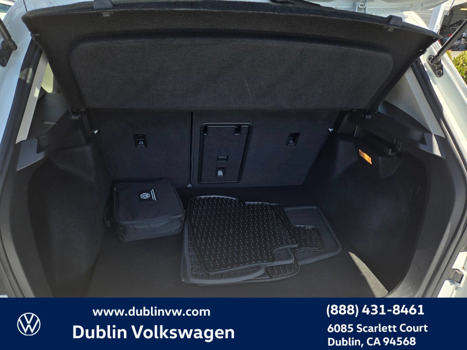 Used 2022 Volkswagen Taos SE AWD/4WD image 22