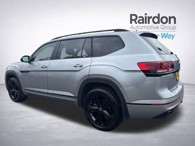 Used 2023 Volkswagen Atlas SEL R-Line AWD/4WD image 5