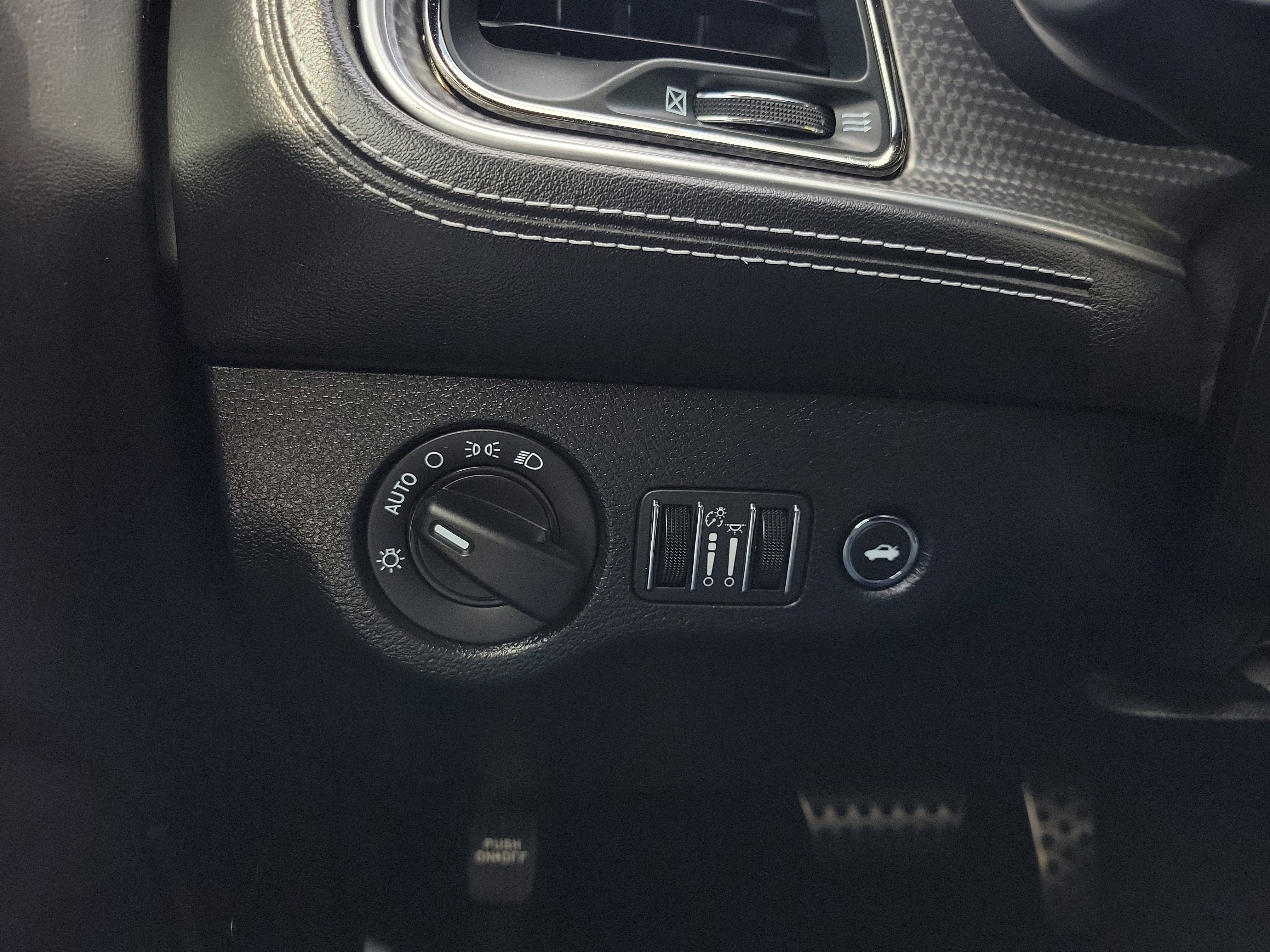 Used 2023 Dodge Challenger SRT Hellcat image 29