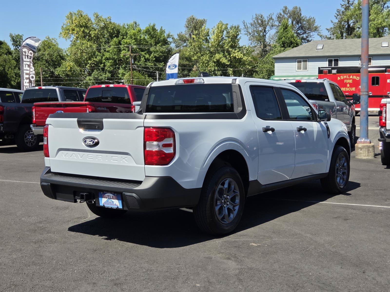 New 2026 Ford Maverick XLT w/ Equipment Group 301A AWD/4WD image 5