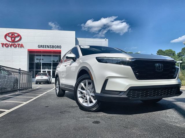 Used 2026 Honda CR-V EX image 2
