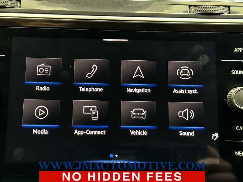 Used 2022 Volkswagen Tiguan SE image 27