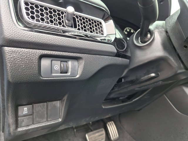 Used 2025 Honda Civic Sport image 16