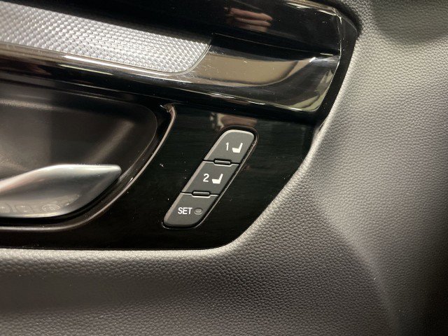 Used 2024 Honda CR-V EX-L image 30
