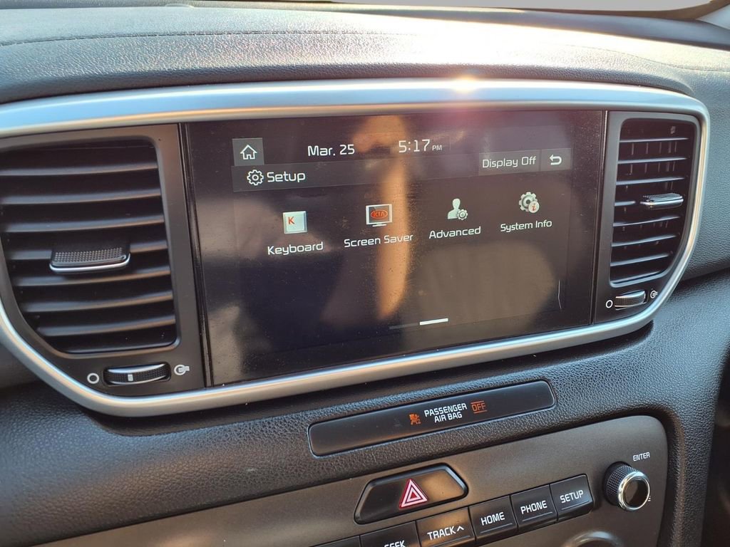 Used 2022 Kia Sportage LX image 7