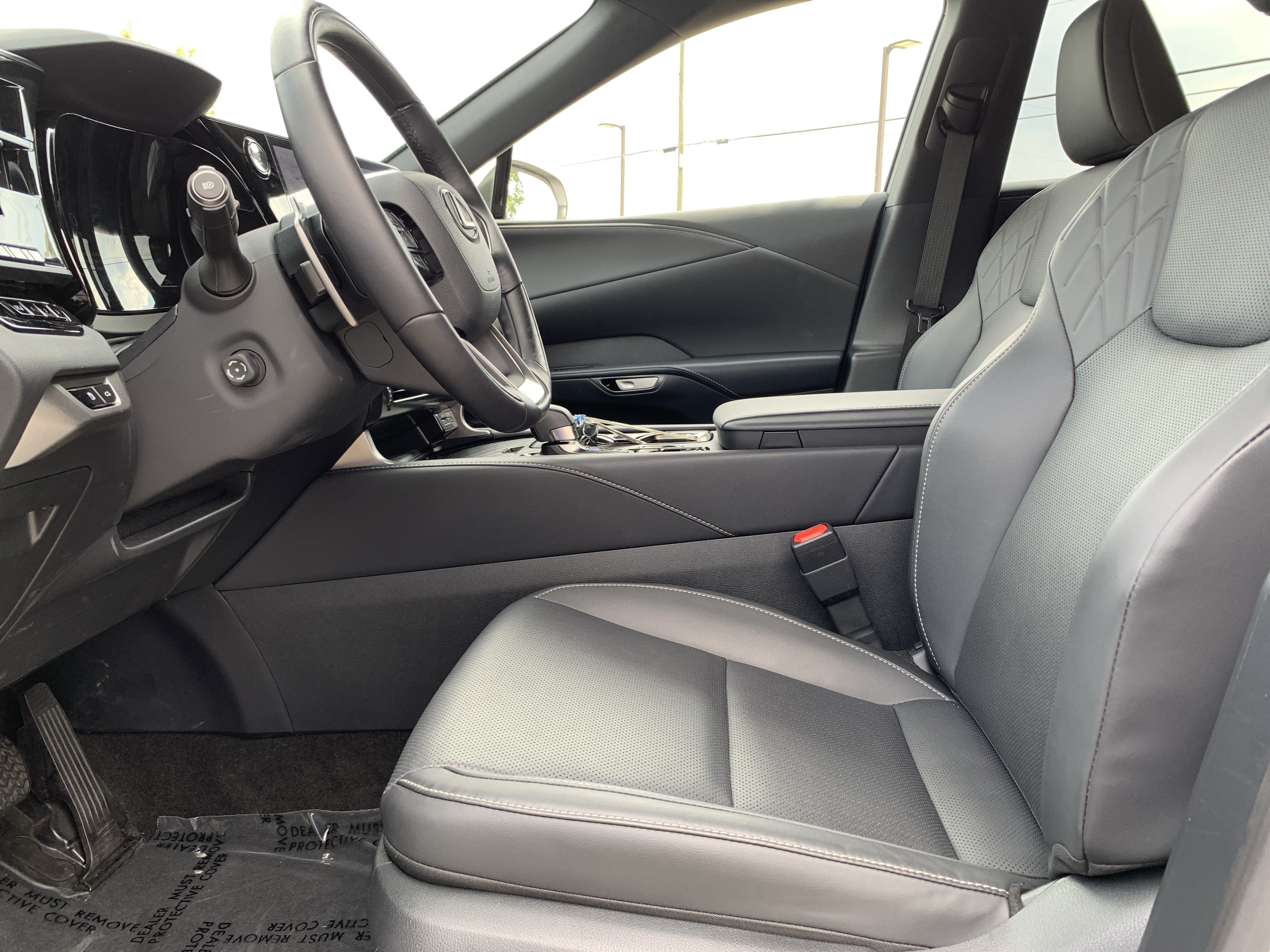 Certified 2025 Lexus RX 350 Premium w/ Accessory Package (Z1) FWD image 16