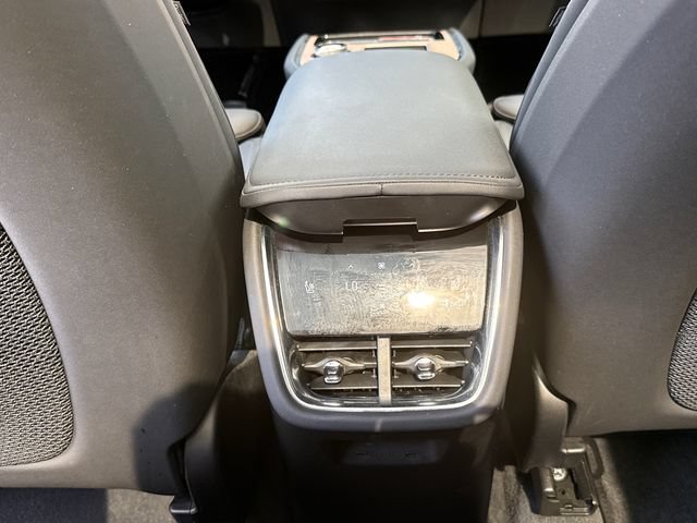 Certified 2025 Volvo EX90 Ultra AWD/4WD image 25