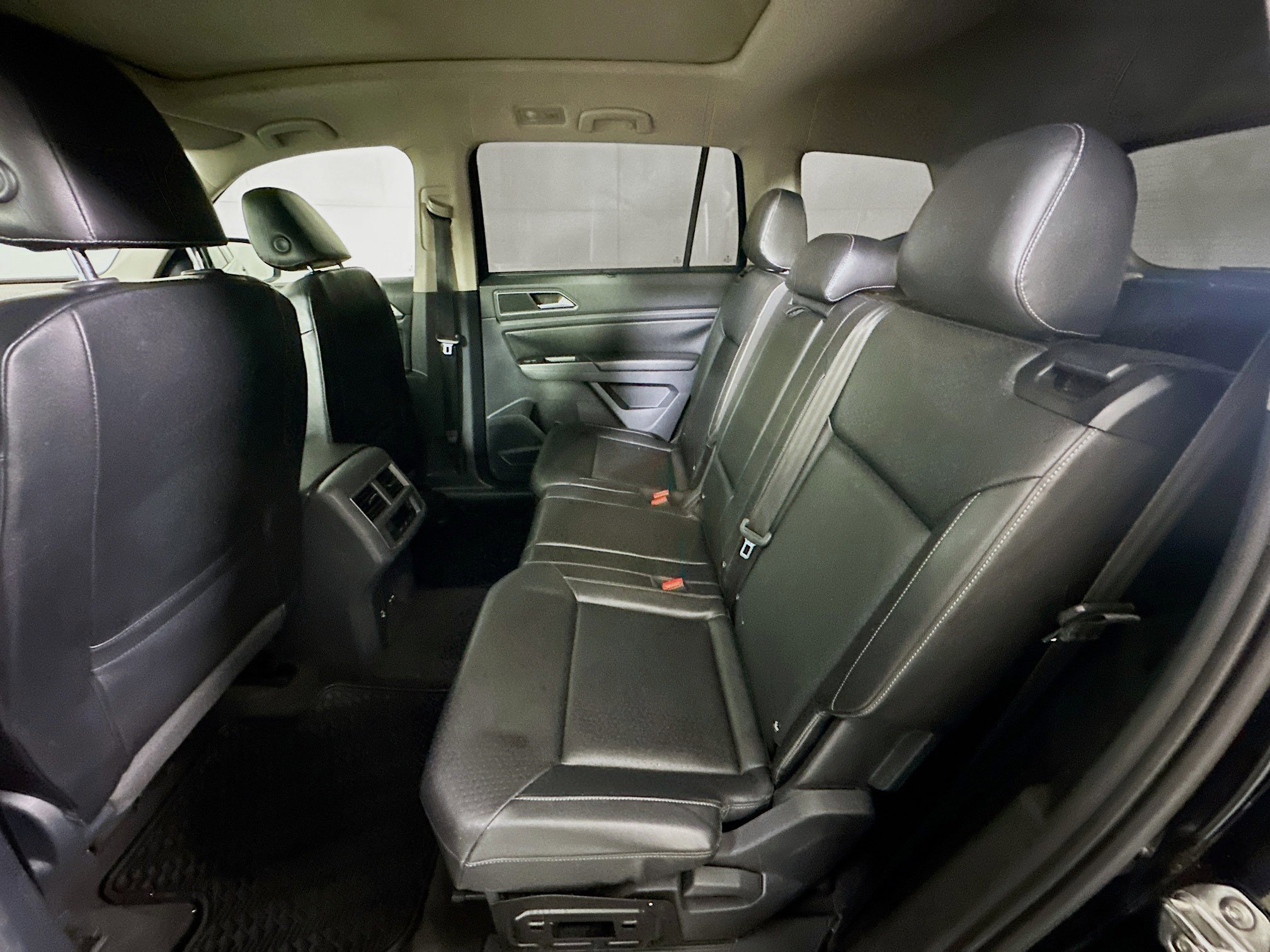 Used 2018 Volkswagen Atlas SEL image 28