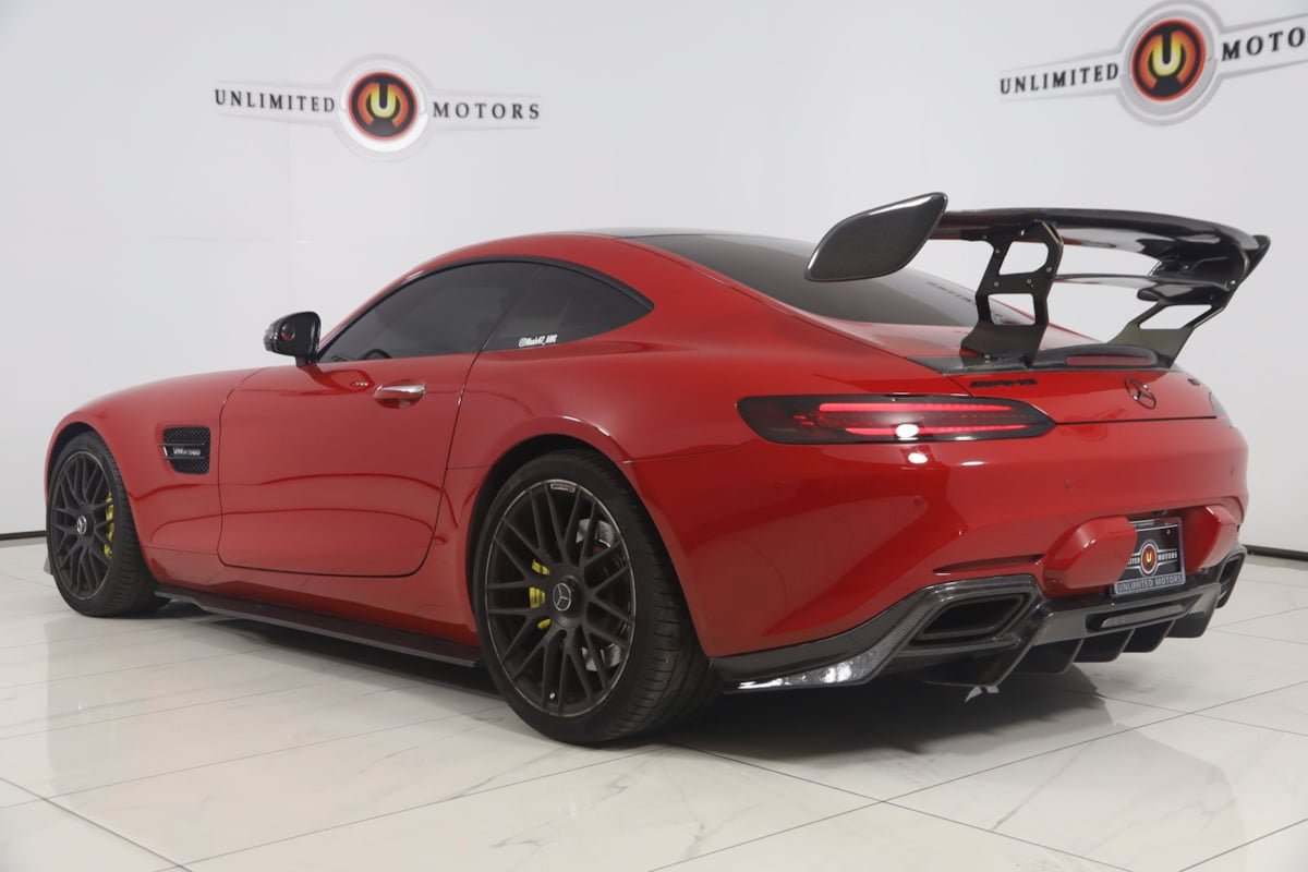 Used 2017 Mercedes-Benz AMG GT Coupe image 4