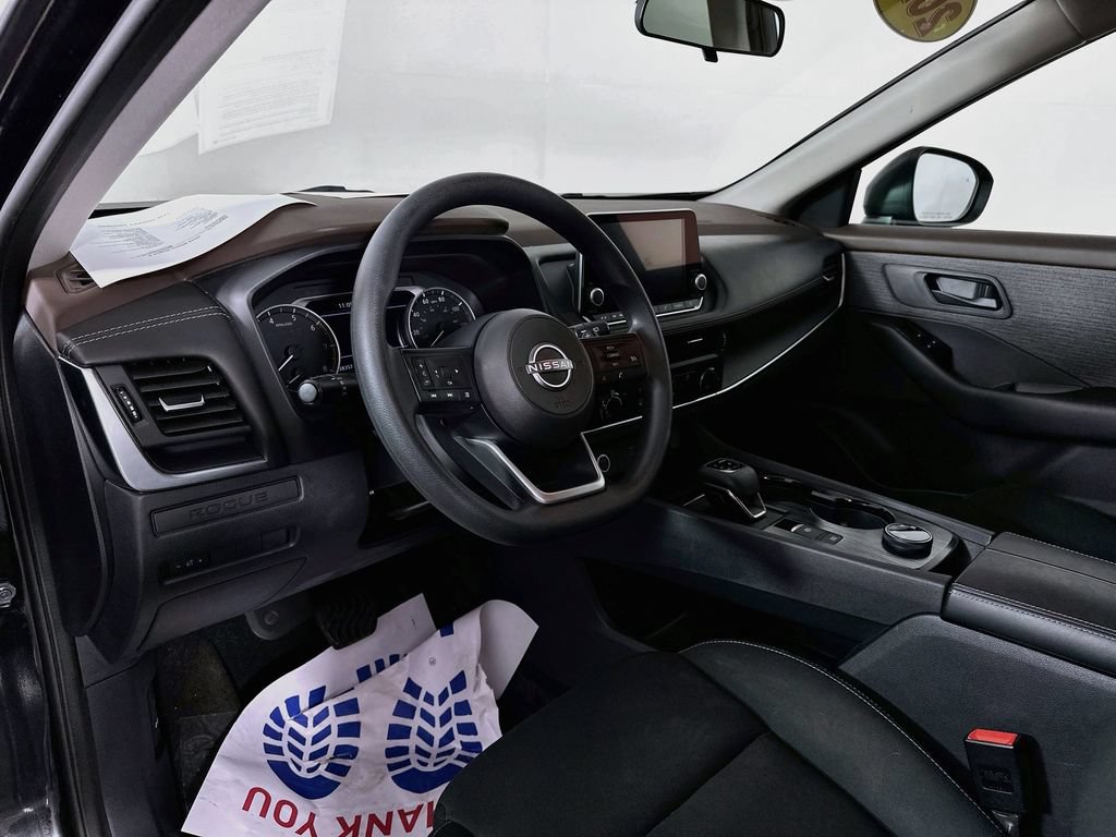 Used 2023 Nissan Rogue S AWD/4WD image 15