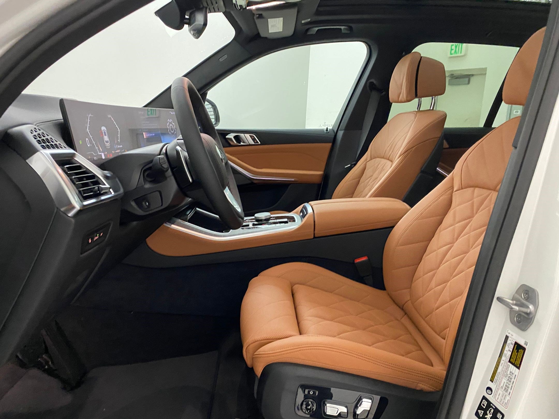 Used 2026 BMW X5 xDrive40i image 4