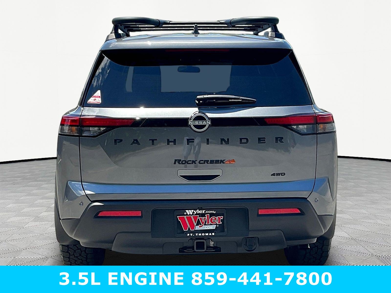 Used 2025 Nissan Pathfinder Rock Creek AWD/4WD image 5