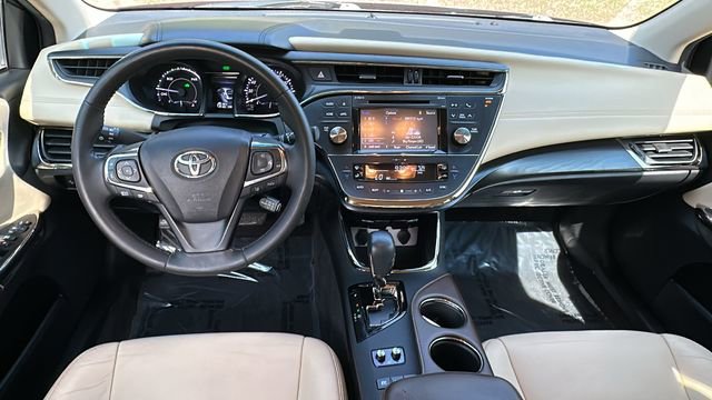 Used 2017 Toyota Avalon XLE Plus FWD image 22