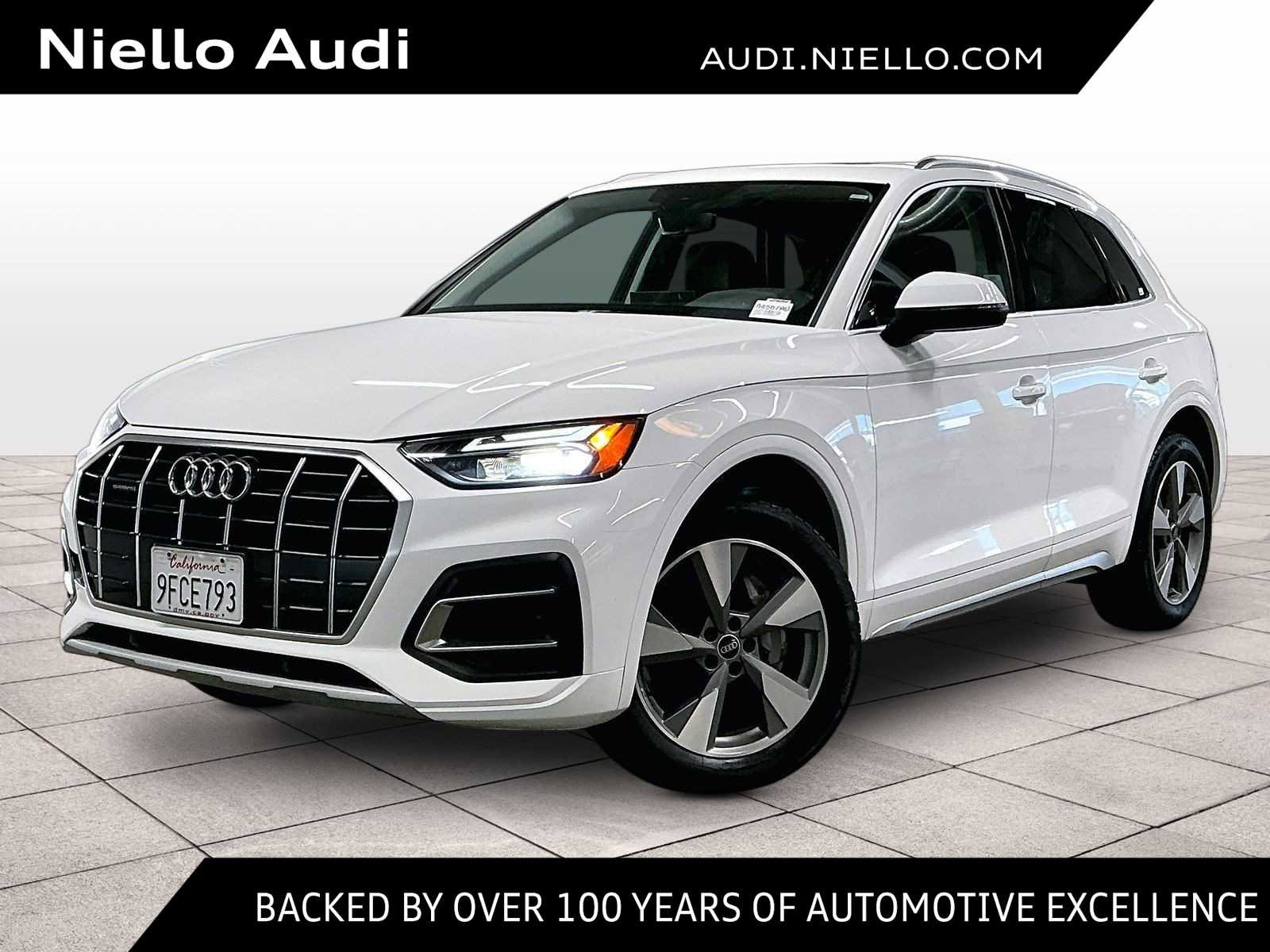 Used 2023 Audi Q5 2.0T Premium w/ Convenience Package image 1