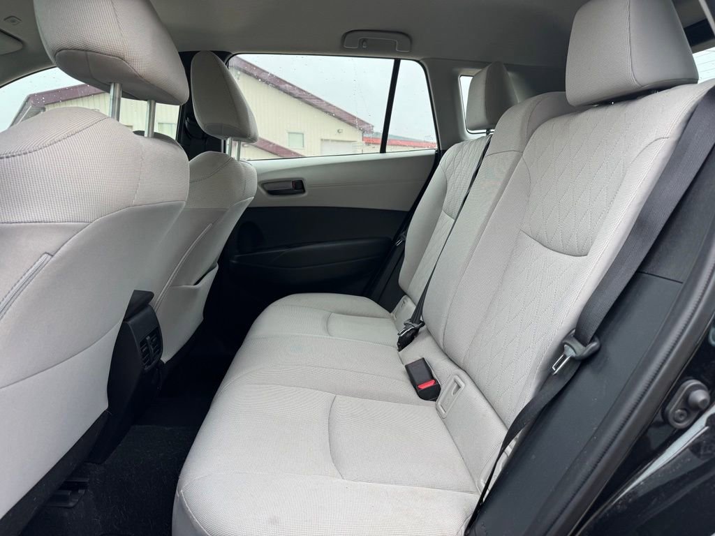 Used 2023 Toyota Corolla Cross L AWD/4WD image 5