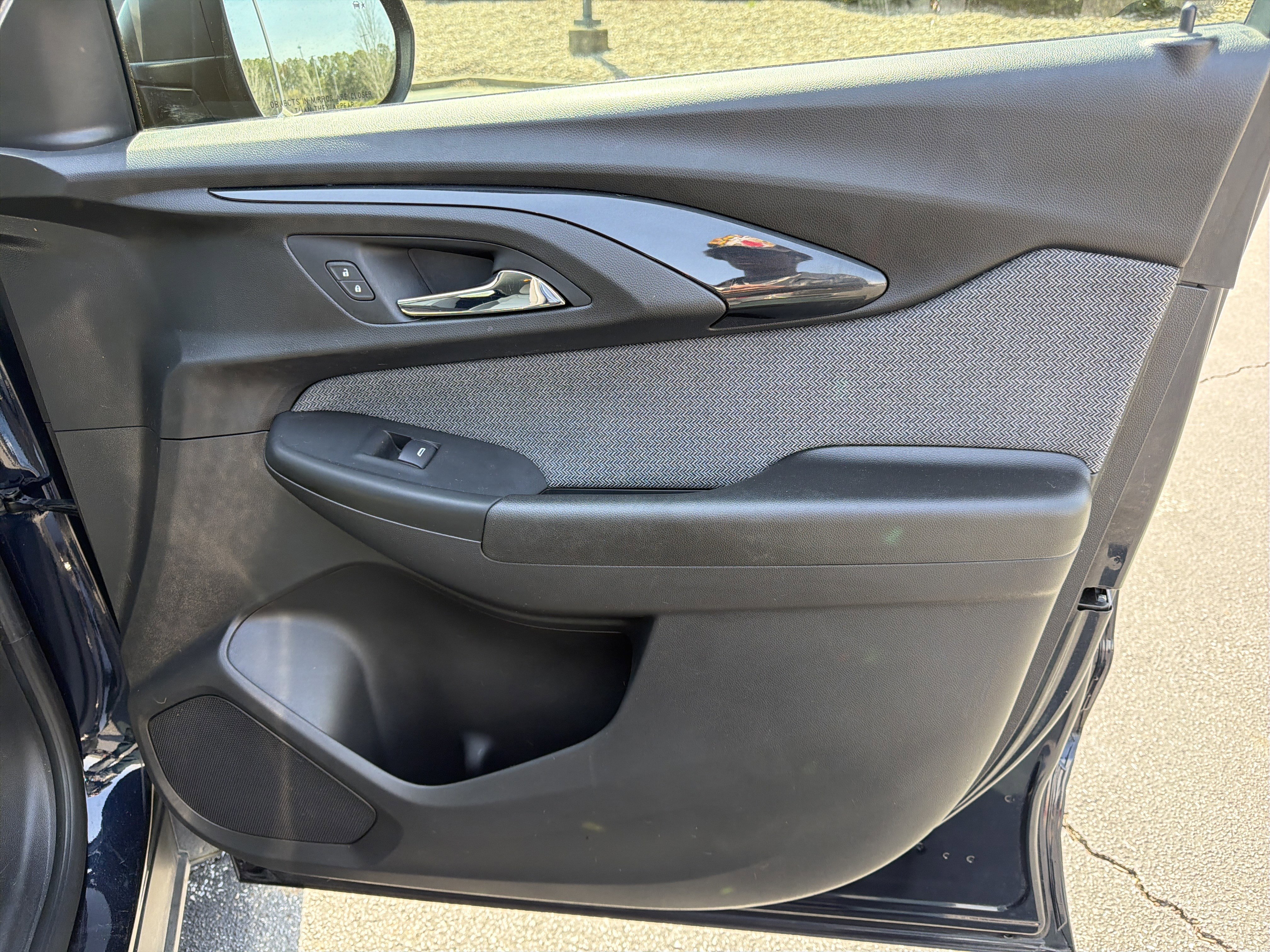 Used 2021 Chevrolet TrailBlazer LS image 16