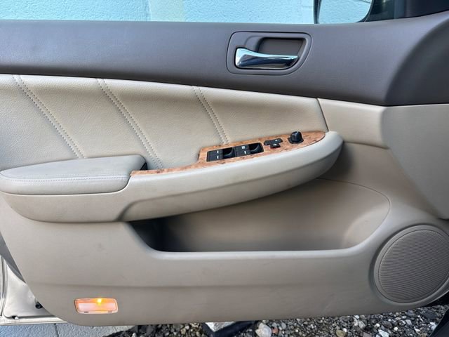 Used 2005 Honda Accord Hybrid Sedan image 21