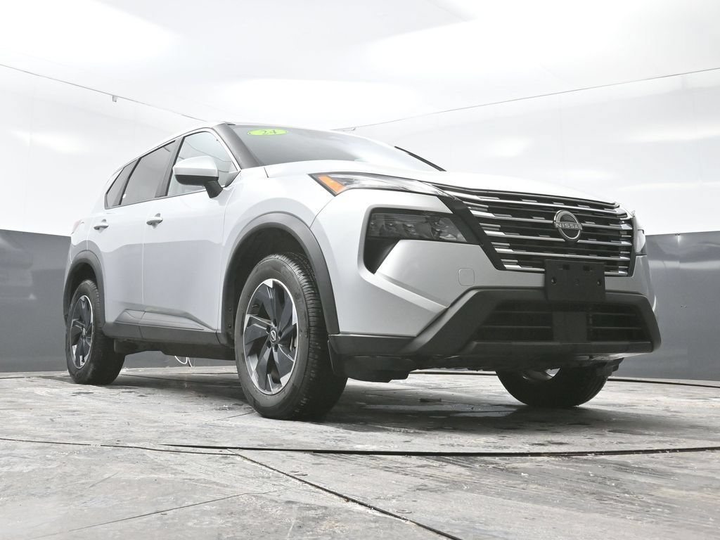 Used 2024 Nissan Rogue SV AWD/4WD image 50