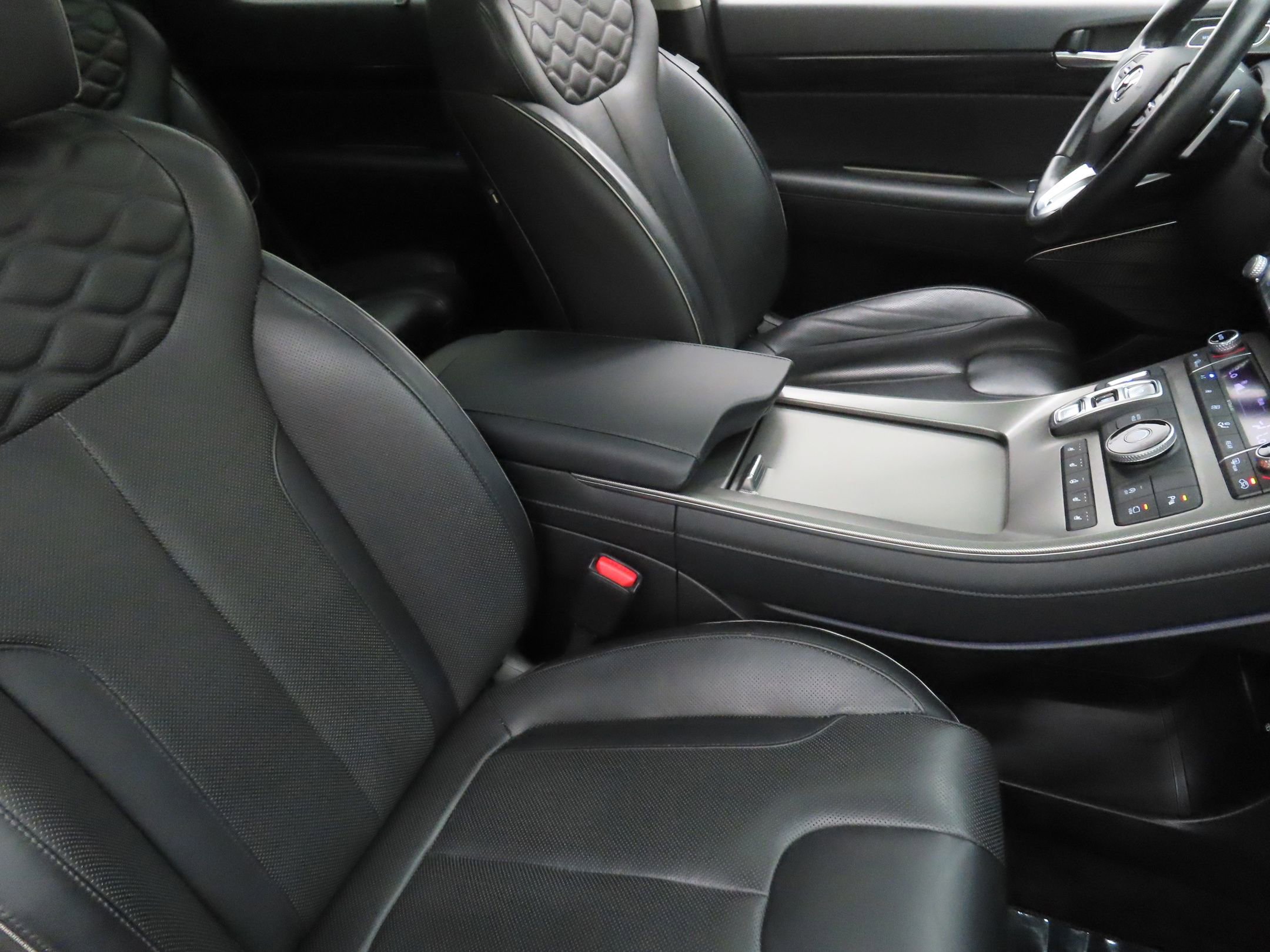 Used 2021 Hyundai Palisade Limited w/ Cargo Package image 29