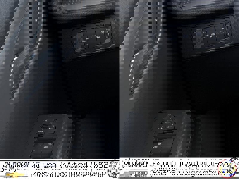 New 2026 Chevrolet Traverse LT w/ Sun and Wheel Package image 24