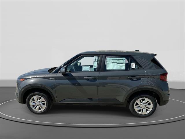 New 2026 Hyundai Venue SE FWD image 3