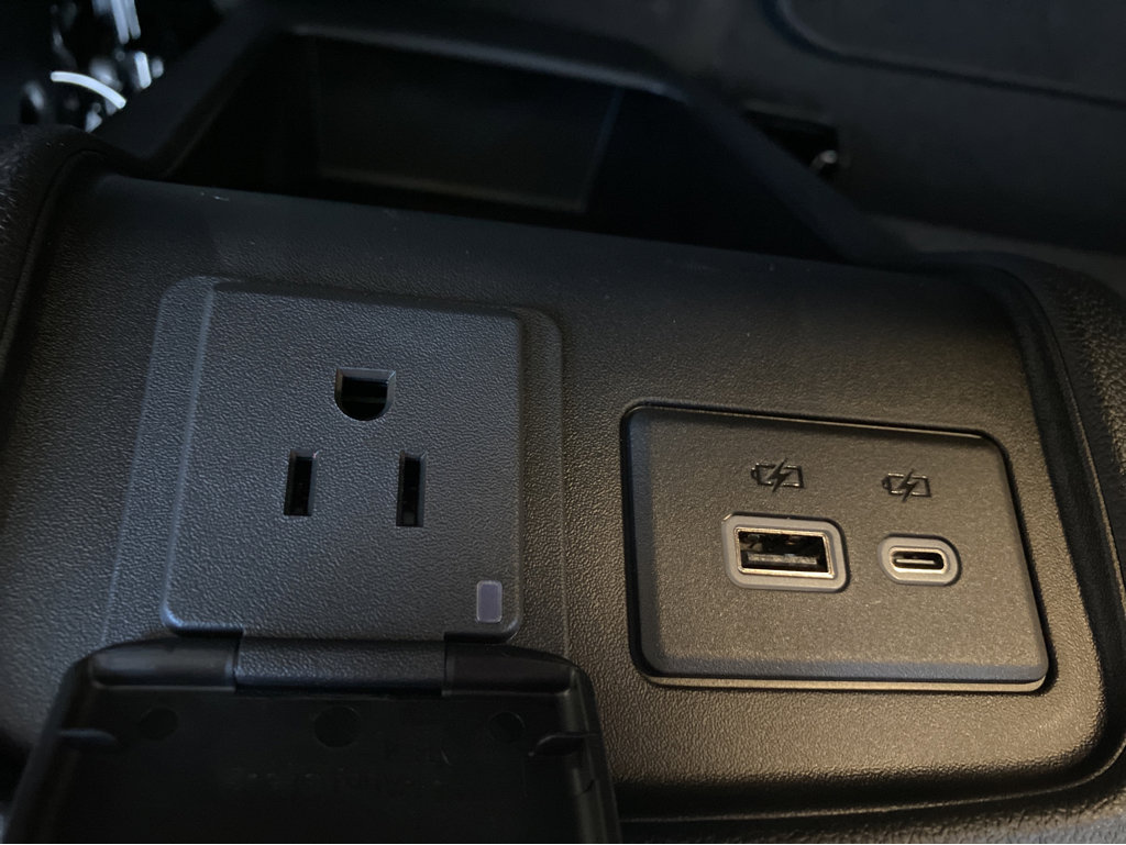 New 2024 Chevrolet Blazer Premier w/ Driver Confidence II Package image 34