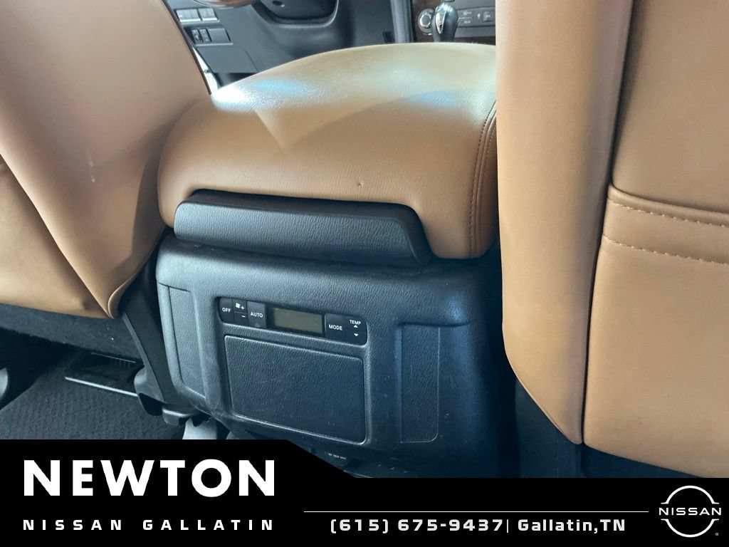 Used 2016 INFINITI QX80 2WD w/ Signature Edition Package image 21
