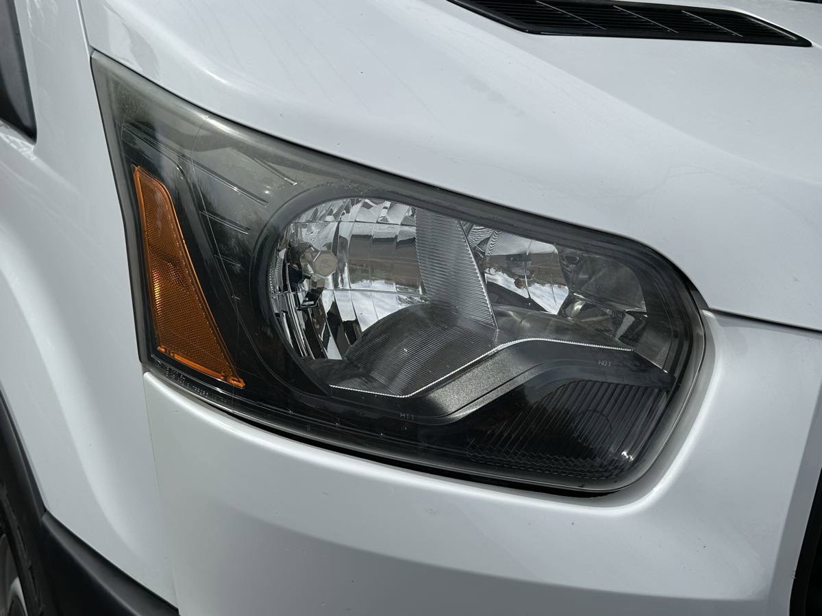 Used 2019 Ford Transit 350 148 Medium Roof image 35