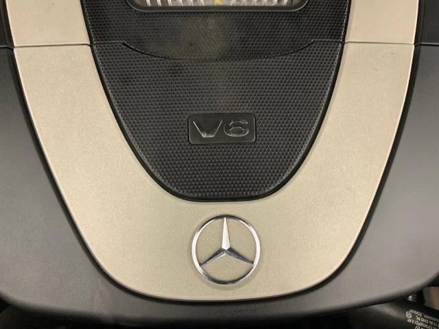 Used 2011 Mercedes-Benz C 300 Sedan image 36