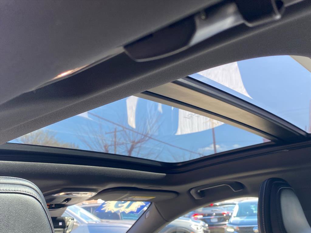 Used 2019 Volvo S60 T6 R-Design image 20