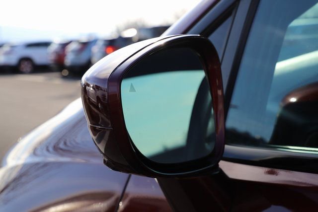 Used 2020 Chrysler Pacifica Touring-L w/ Advanced Safetytec Group image 11