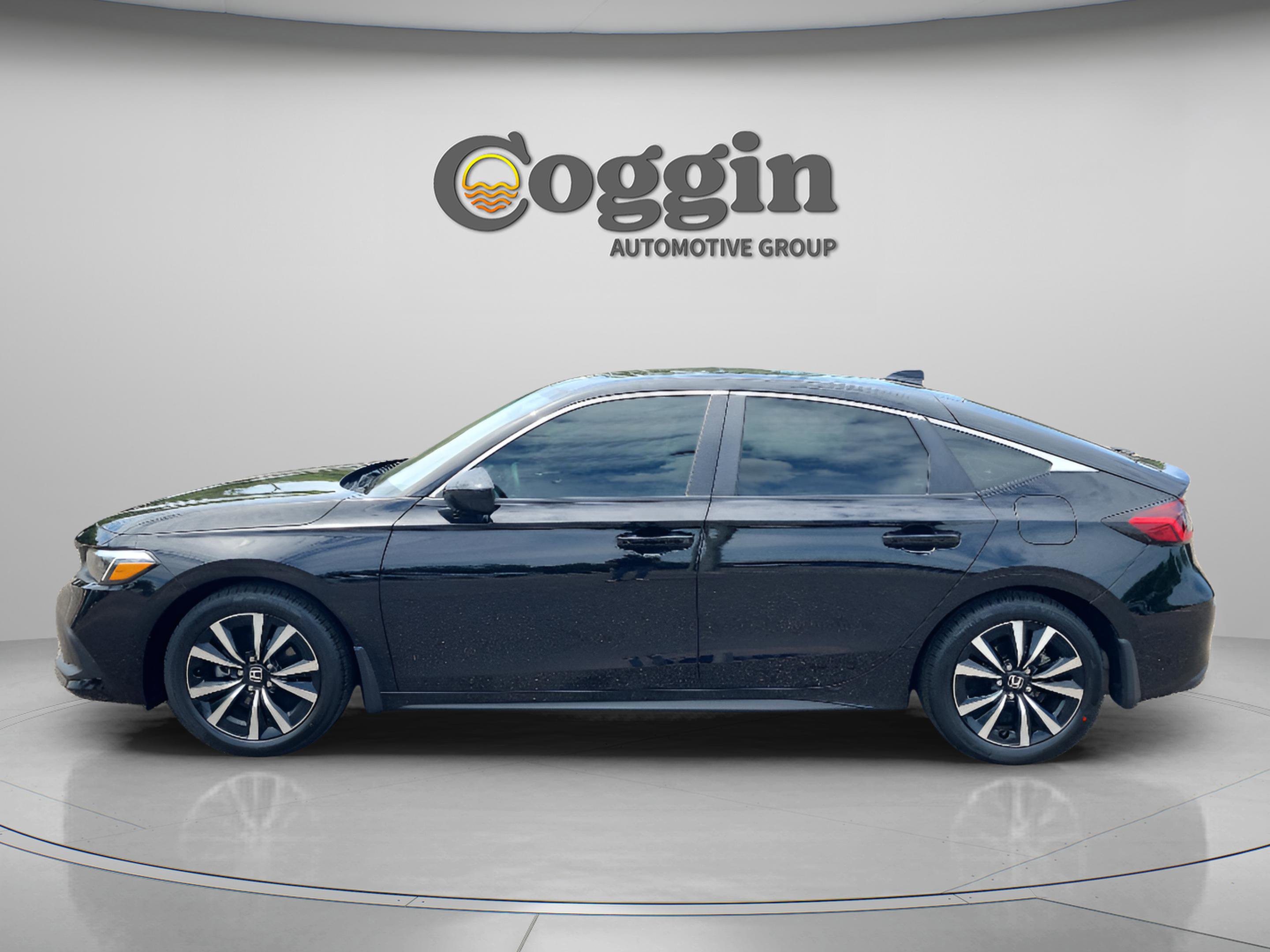 Certified 2024 Honda Civic EX-L image 2