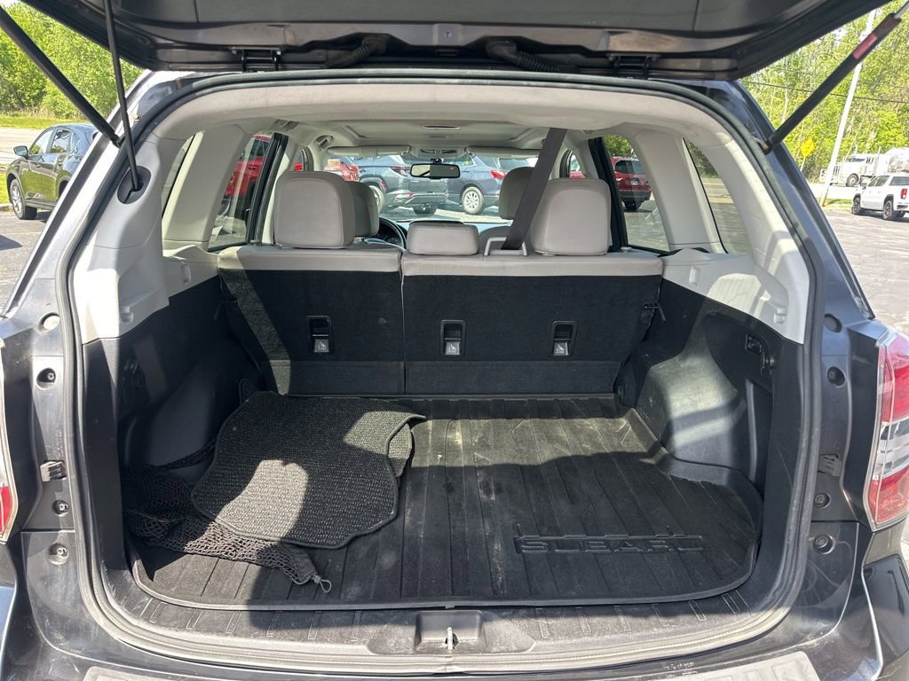 Used 2015 Subaru Forester 2.5i Limited AWD/4WD image 32