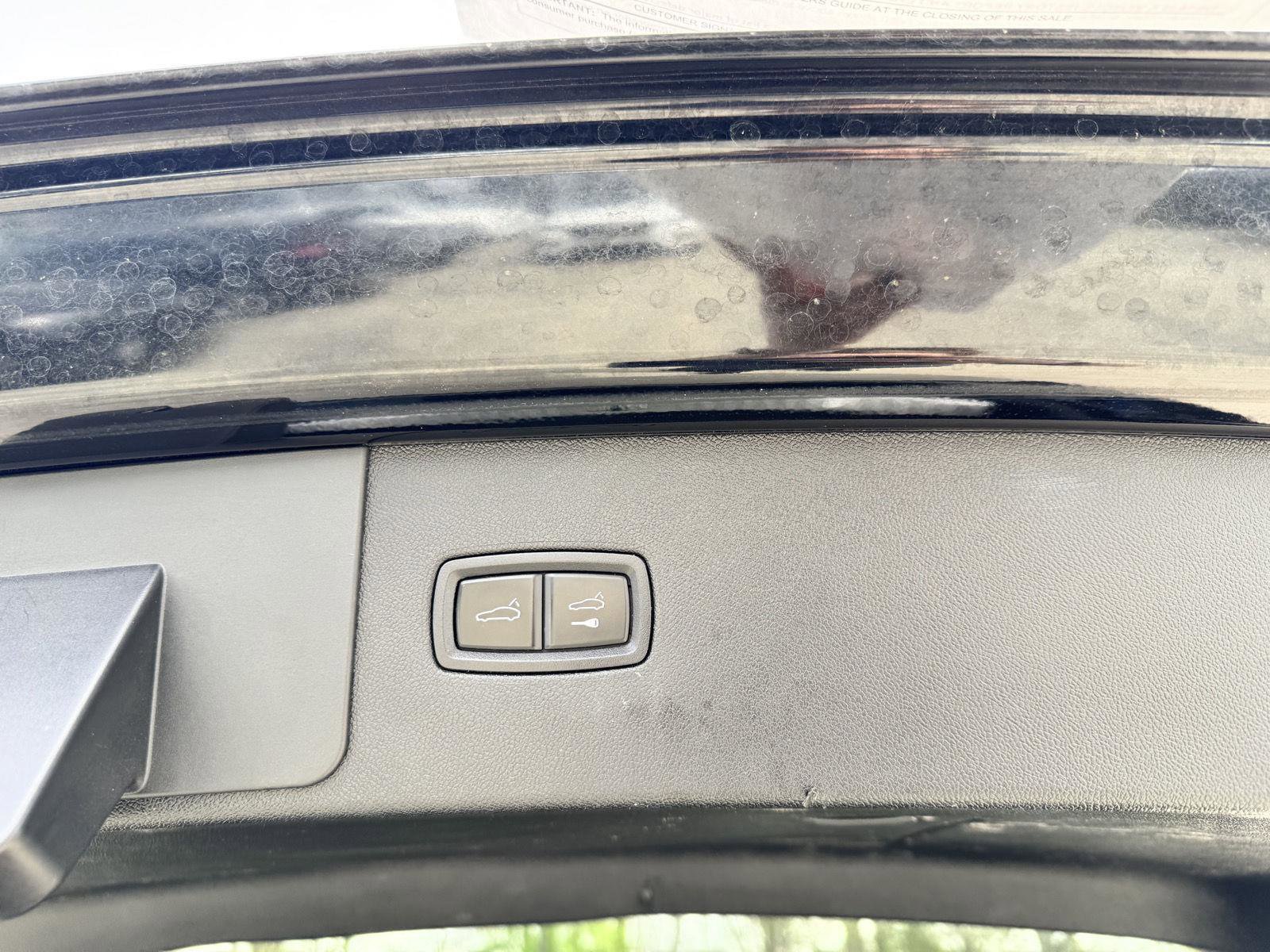 Used 2019 Porsche Cayenne image 23