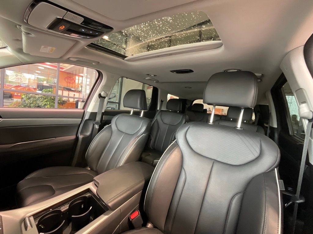 Used 2025 Hyundai Palisade SEL FWD image 9