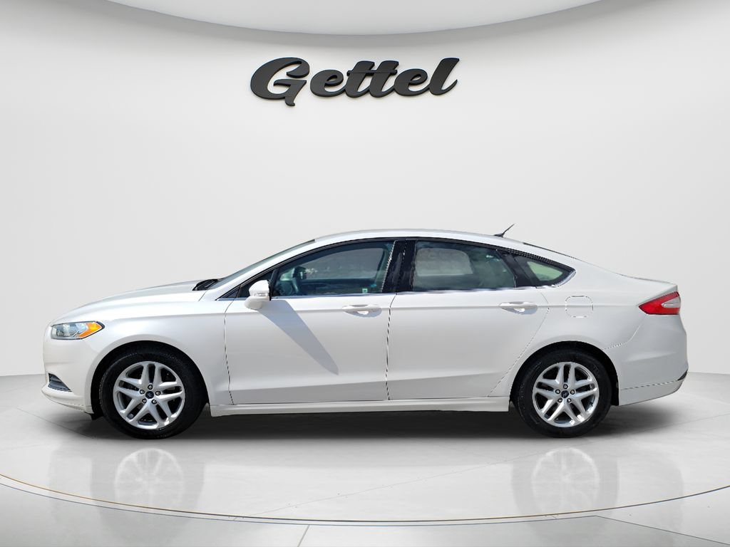 Used 2014 Ford Fusion SE FWD image 8