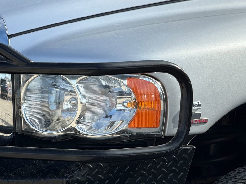 Used 2005 Dodge Ram 3500 Truck SLT image 4