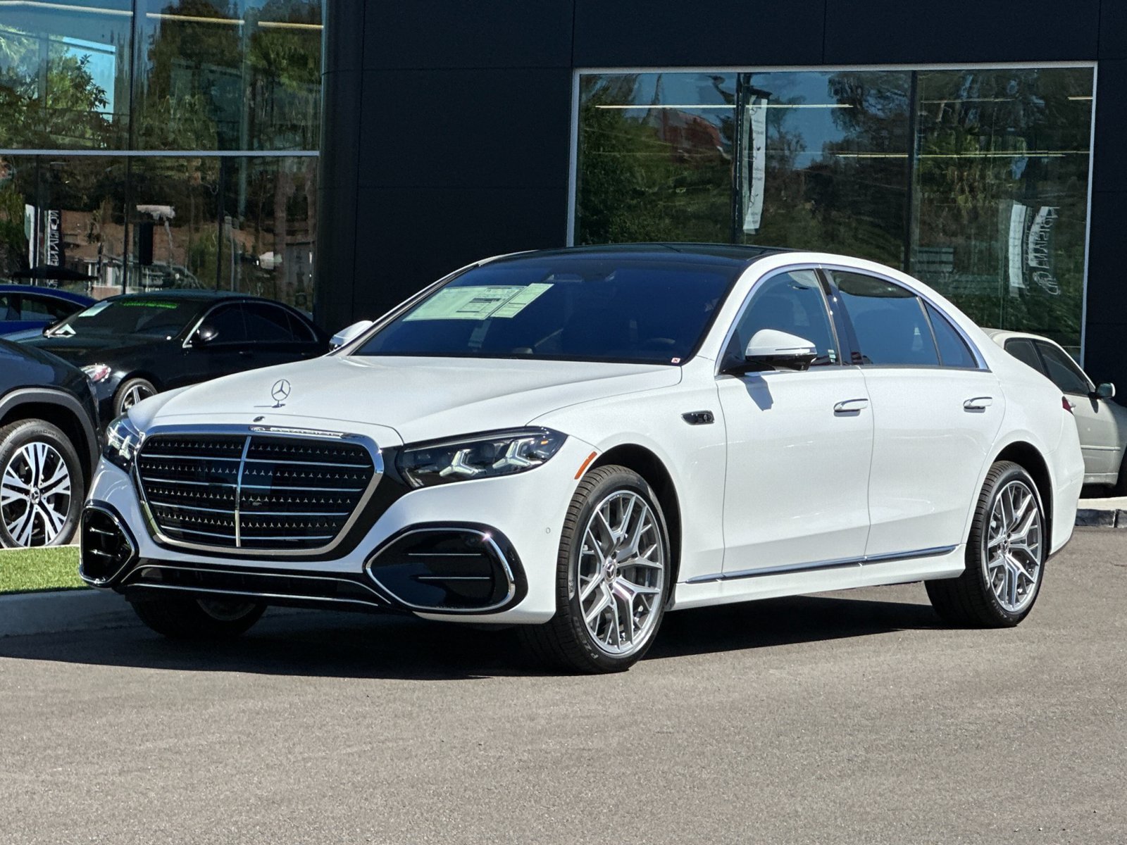 New 2027 Mercedes-Benz S 580 4MATIC Sedan image 7