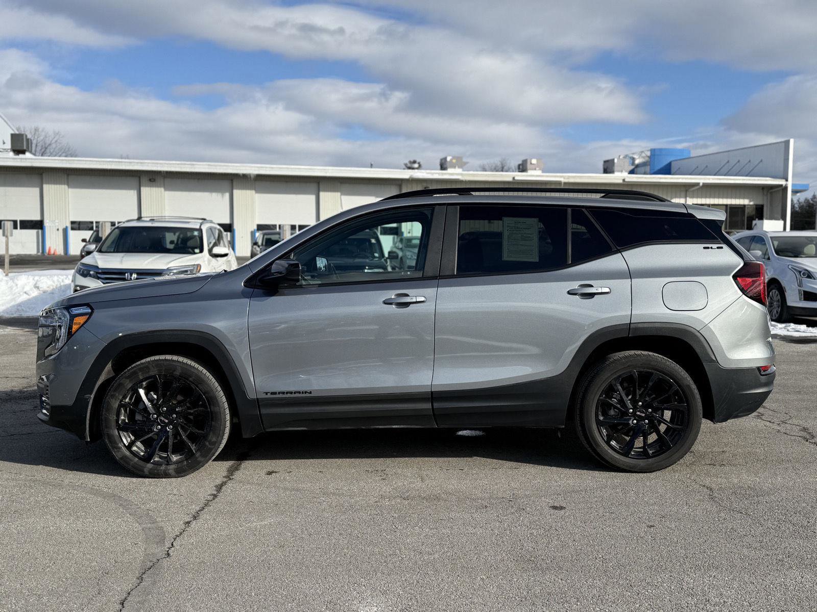 Certified 2023 GMC Terrain SLE w/ Driver Convenience Package image 8